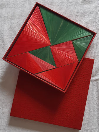 Idée de cadeau pour un anniversaire : jeu de tangram en marqueterie de paille