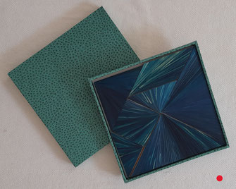 Tangram 7 pièces bleu , coffret turquoise . Dim 17 x 17 cm. Prix 49€ . VENDU