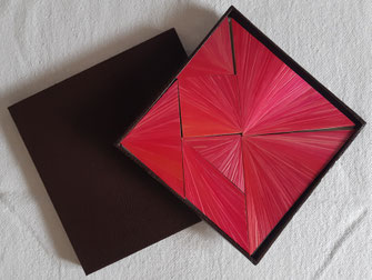 Idée de cadeau pour Noël 2024 : Jeu de tangram en marqueterie de paille à 59€