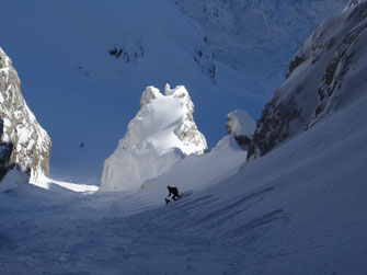 Dolomiten, Canale Joel, Pordoi, steep skiing, Steilrinnen Dolomiten mit Bergführer, steep couloir skiing with mountainguide, Mittagstal, val mesti, Steilrinnen fahren Dolomiten, 