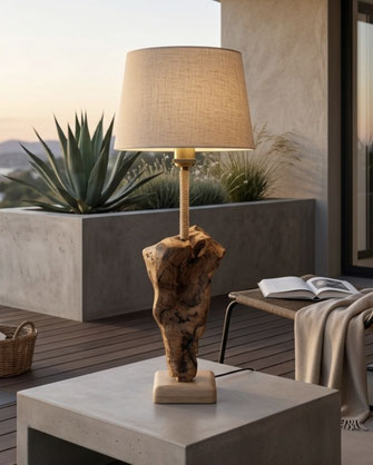 Lampe artisanale en bois d'olivier