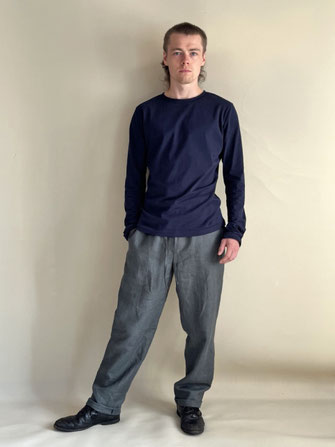 LEINENHOSE / grau
