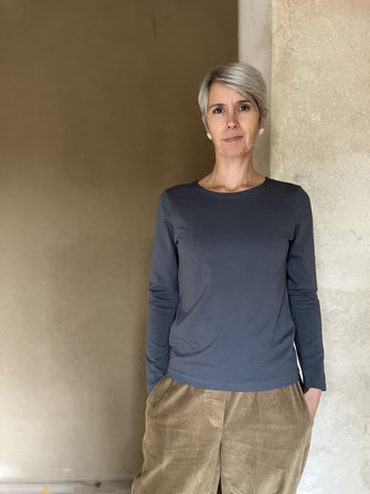 BASICSHIRT / langarm / dunkelgrau