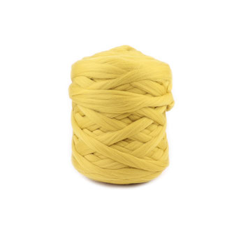 PELOTE DE LAINE NATURELLE DE MOUTON XXL A TRICOTER AVEC LES MAINS JAUNE MOUTARDE