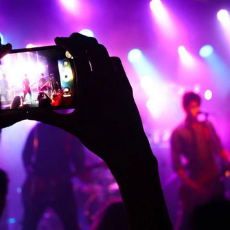 groupe de musiciens et photo