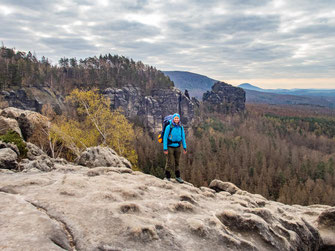 Felslandschaft entlang der dritten Etappe des Malerwegs in der Sächsischen Schweiz
