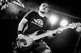        Manuel - Bass