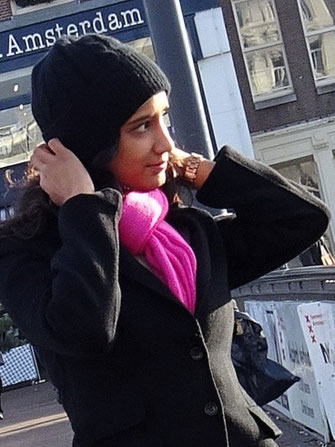 Black cable knit hat urban style Amsterdam