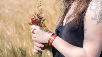 Hochzeitsschmuck & Holzschmuck - Manschettenknöpfe, Ohrstecker, Halsband, Armspange aus Holz