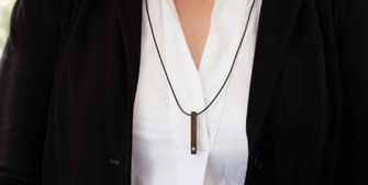 Halsband Halsbänder Collier Holzanhänger Ringhalter Holzschmuck Damen