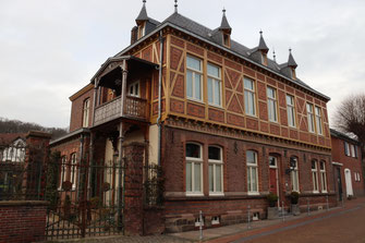 Bouwhistorisch architectuur vakwerkbouw chaletstijl villa Trumpener Rimburg