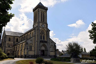 Bricquebec : Église Notre-Dame