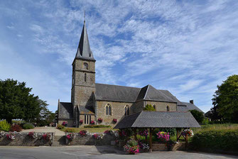 Domjean : Église Saint Jean-Baptiste