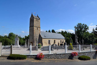 Saint-Maur-des-Bois : Église Saint-Maur