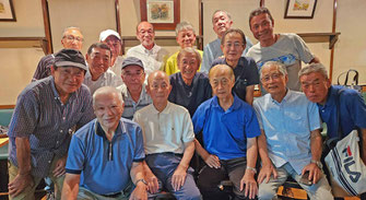 店主伊藤さんと参加者１５名の皆さん