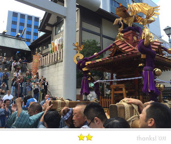 大鐡さん：芝大神宮だらだら祭連合渡御