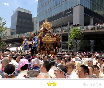 b' さん：神田祭