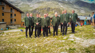 Bergmesse auf der Rudolfhütte mitten in den Hohen Tauern auf 2315m Seehöhe