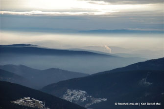 Berge in Wolken, Blick in Täler