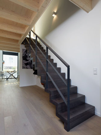 FALTWERKOPTIK TREPPE