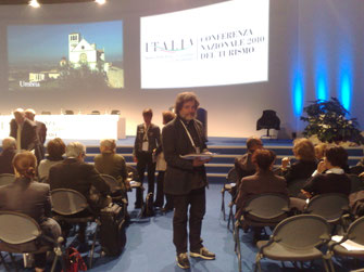 Maurizio Armanetti durante i lavori - Conferenza Nazionale 2010 del Turismo a Cernobbio