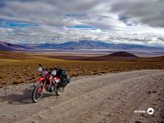 Bolivien mit dem Motorrad, Lagunen Route, Altiplano, Dali Wüste, Honda CRF 300 L