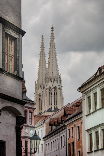 goerlitz-fassaden-tuerme-peterskirche-hochkant