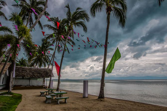 bewoelkter-himmel-am-strand-von-thongsala-koh-phanghan