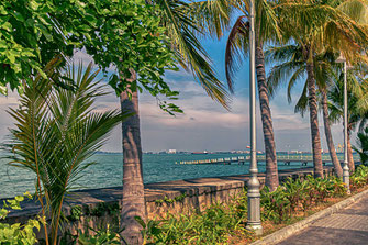 Blick vom Eastern & Oriental Hotel aufs Meer-Malaysia Insel Penang-Foto: www.mjpics.de