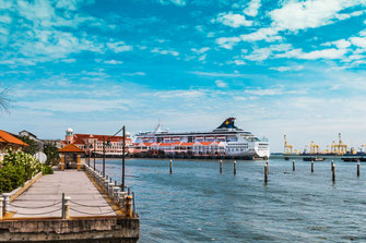 am-swettenham-pier-kreuzfahrtschiff-penang-malaysia