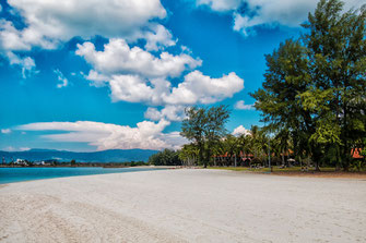 Traumstrand in Tanjung Rhu- Langkawi © Jutta M. Jenning