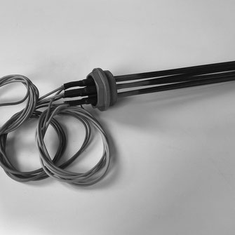 Immersion heaters with cables