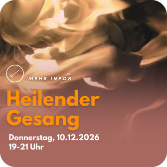 Warme, weiche Szene mit einer liegenden Person bei Kerzenlicht – Ankündigung der Veranstaltung „Heilender Gesang“ am Donnerstag, 10.12.2026 von 19 bis 21 Uhr