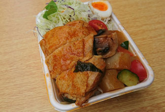 バジチキ　もも肉一枚を焼いて煮込んだ逸品