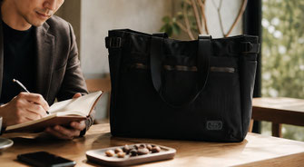 休日にも使えるETUBYトートバッグ