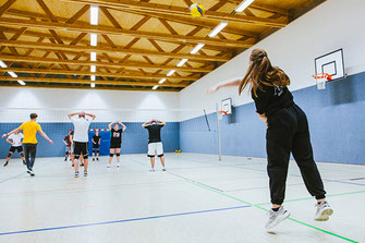 Angabe während eines Volleyball-Spiels im Rahmen einer Trainingszeit des WSW Rostock