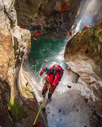 canyoning europa Schluchten wasserfälle abseilen springen rutschen