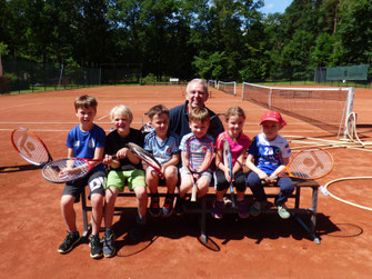 Kinder-Schnuppertennis