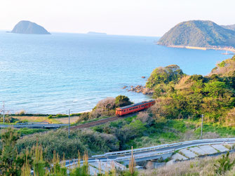 絶景　日本海＆山陰本線ー道の駅　萩・さんさん三見ー