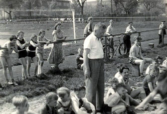 Bild: Wünschendorf Erzgebirge Schule Wünschendorf Lehrer Göckeritz