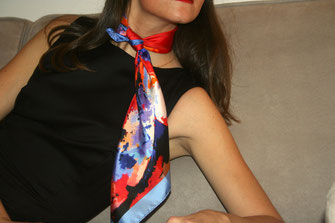 fanfaron, foulard en soie, carré de soie, twill de soie, foulard made in france, julie d'aragon, victoire