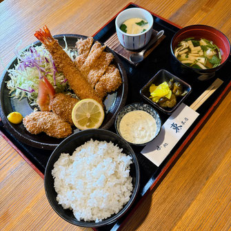 　　　　　　　　　ミックスフライ定食