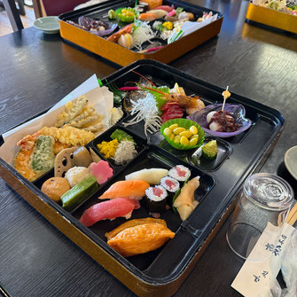 　　　　　　　　　　東会席膳　雅