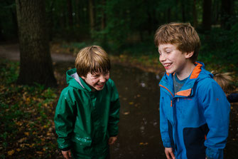 kids playing Leiden