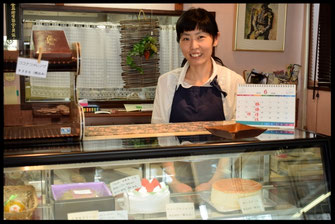 洋菓子の『ピエスモンテ・ヒロ』の店内写真