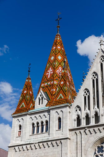 budapest matthiaskirche dach