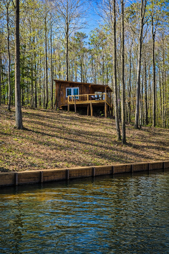 The Mac Shack, 1 bedroom/1 bath with lake view