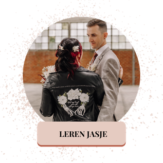 waar beschilderde leren jasjes voor bruid? Bij sabrina, aim your wedding