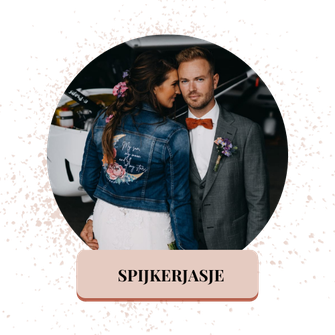 waar spijkerjasje voor bruid over trouwjurk bestellen? bij aim your wedding 