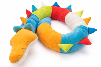 Bettschlange Krokodil KANA Plüschtier Kinder online kaufen www.canenya.de Kinderladen Canenya Hamburg personalisiertes Geschenk Junge Mädchen